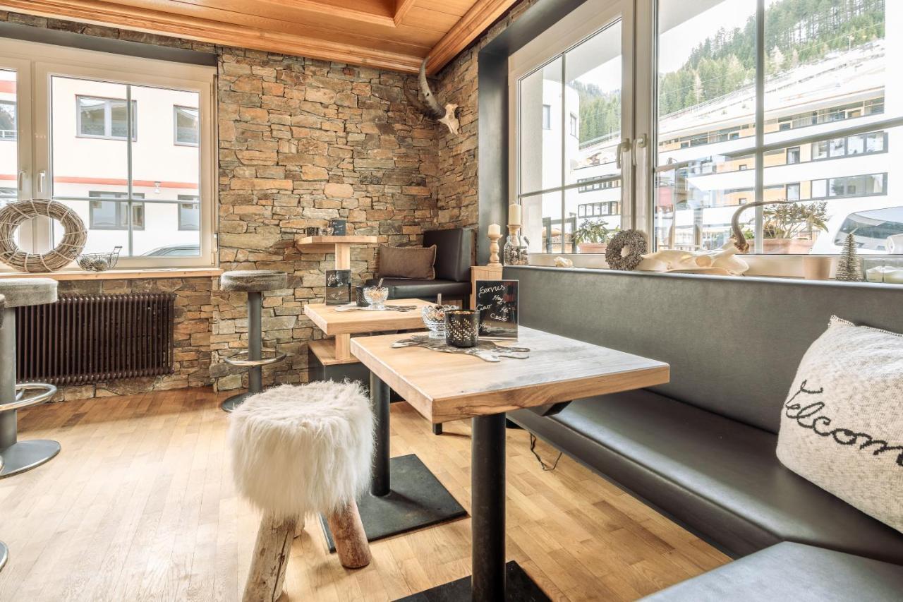 Fortuna Apart Hotel B&B Ischgl Exteriör bild